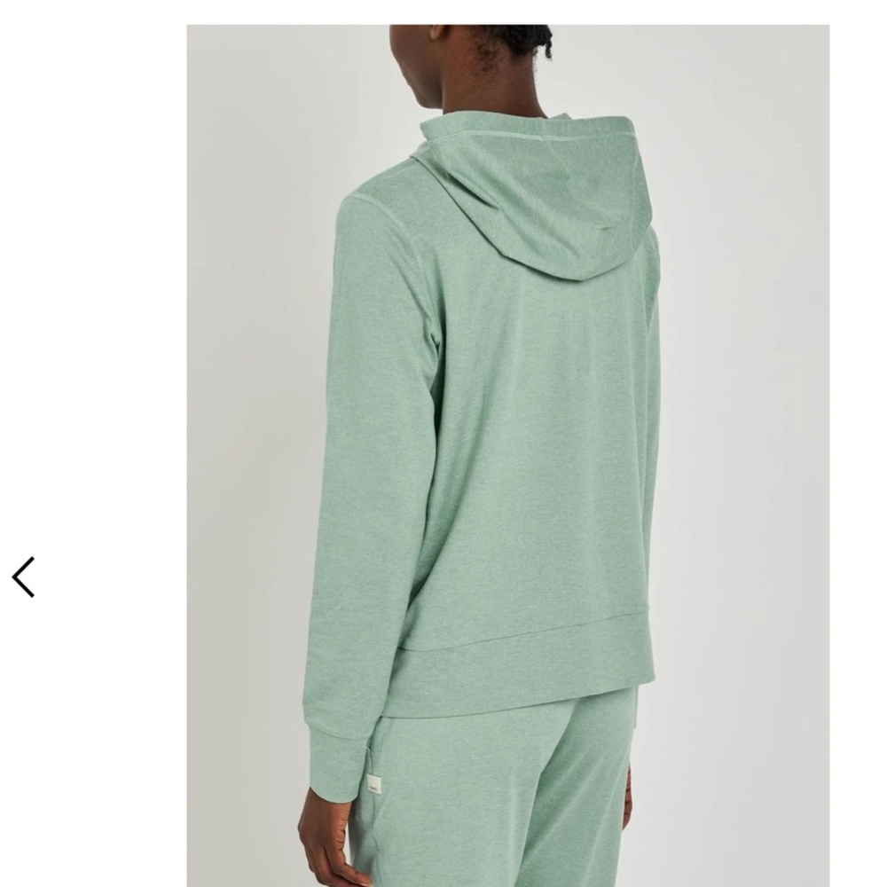 Vuori halo performance zip up hoodie size M/L - Picture 3 of 7